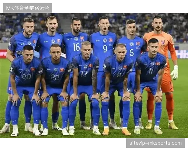 德国队客场控球优势未能转化为有效进攻，中前场缺乏穿透性传球成战术短板